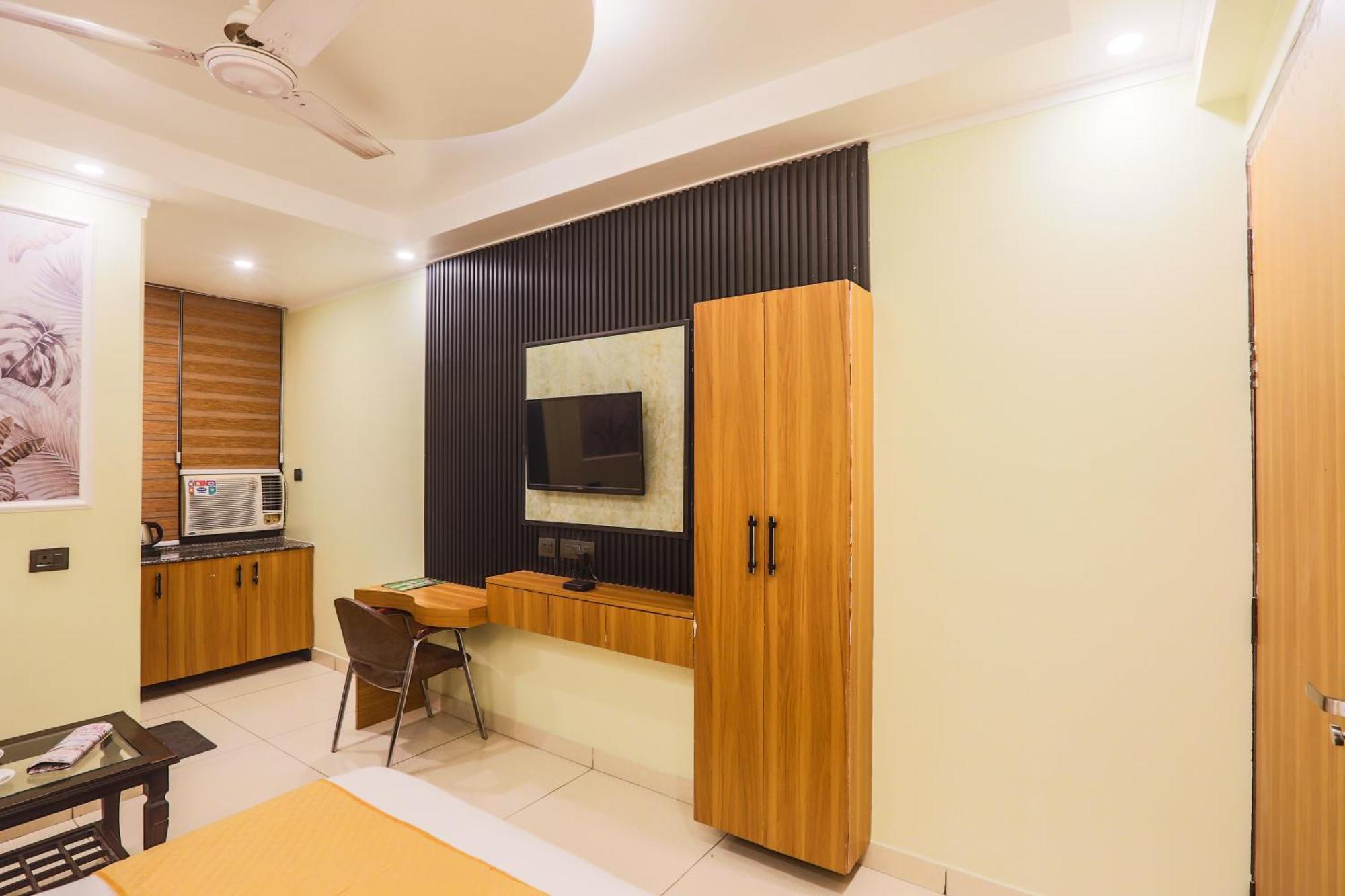 Hotel Aerostay Residency Igi Airport Delhi 新德里 外观 照片