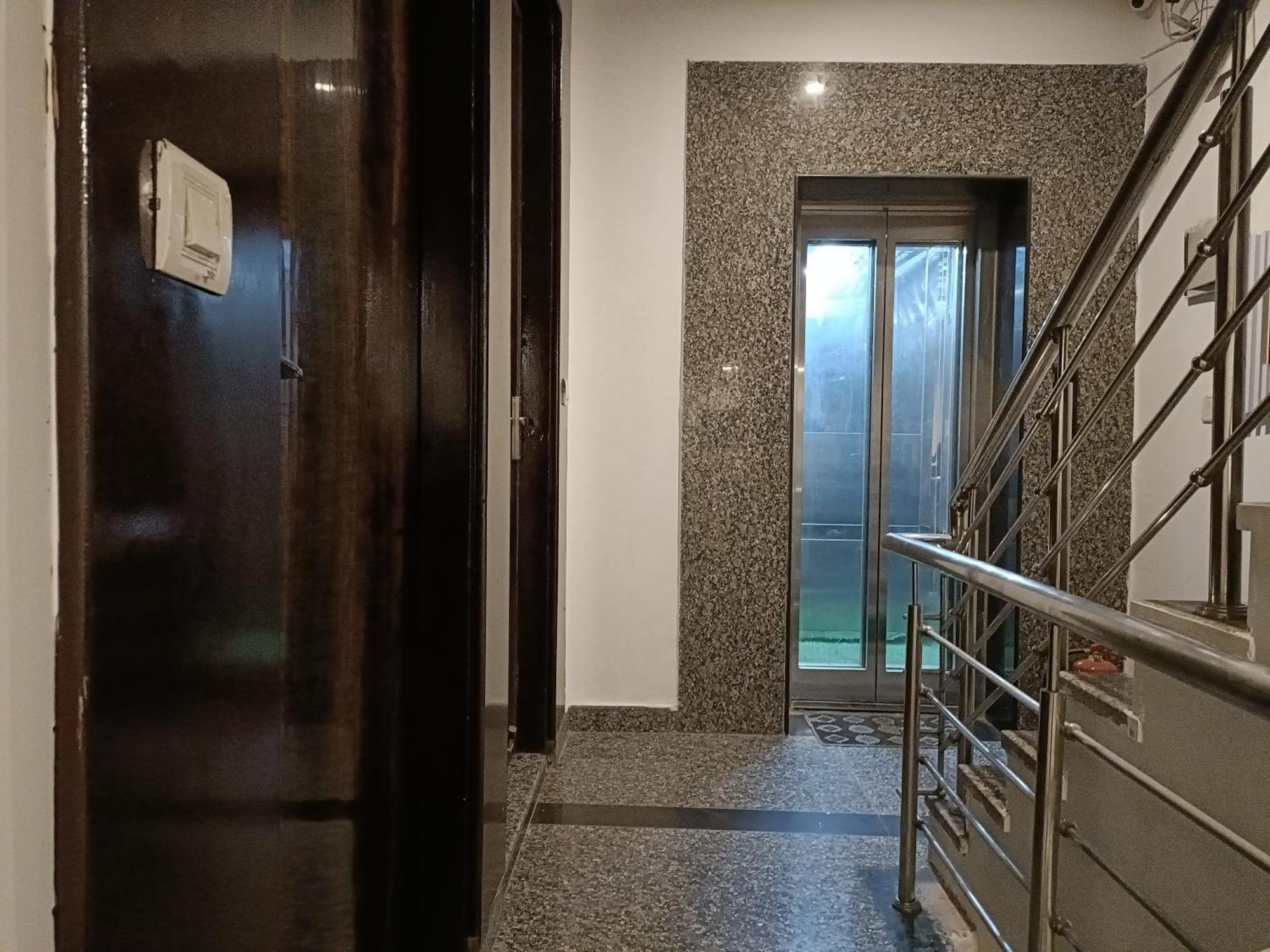Hotel Aerostay Residency Igi Airport Delhi 新德里 外观 照片